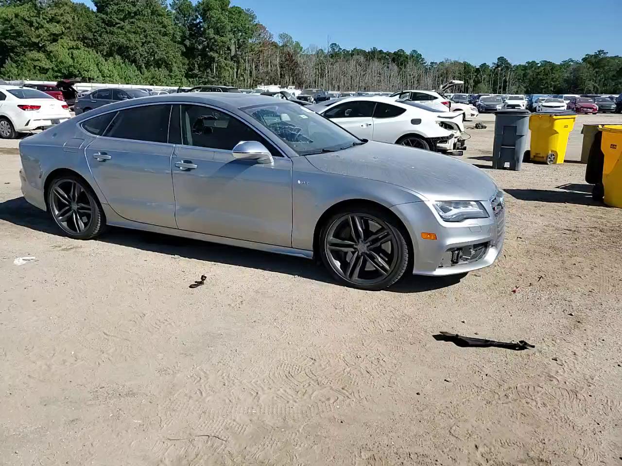 Фото: WAUW2AFC5EN031232