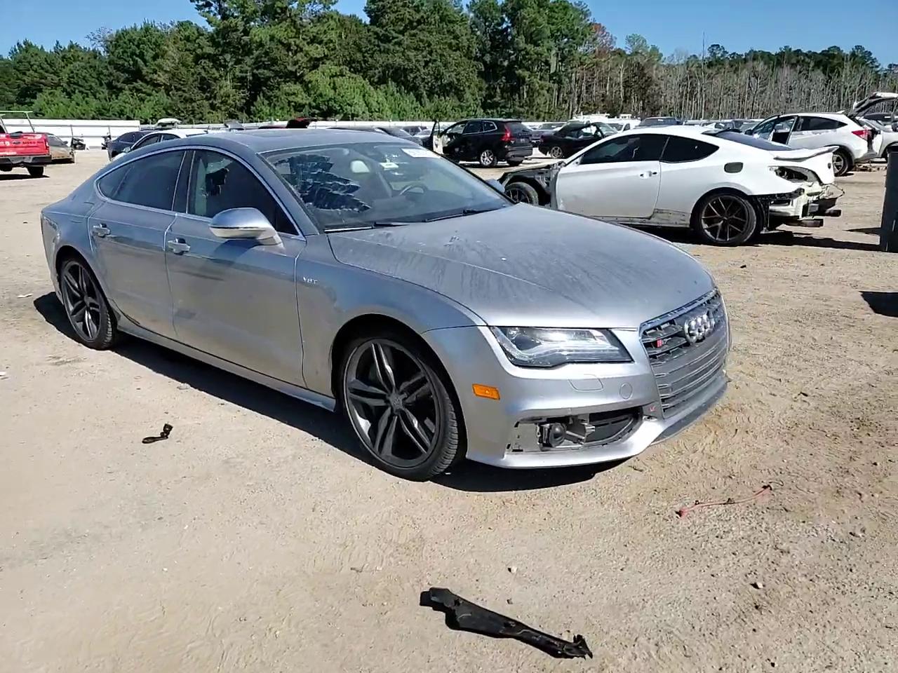 Фото: WAUW2AFC5EN031232