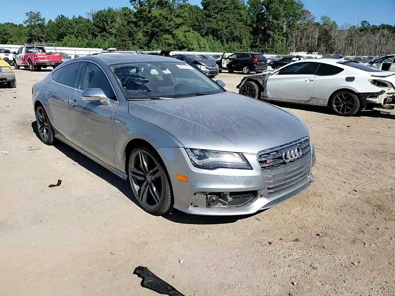 Фото: WAUW2AFC5EN031232