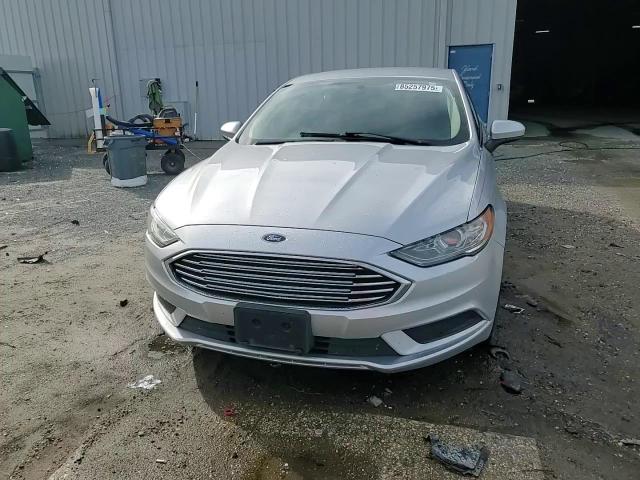 2018 Ford Fusion Se VIN: 3FA6P0H79JR133631 Lot: 85257975