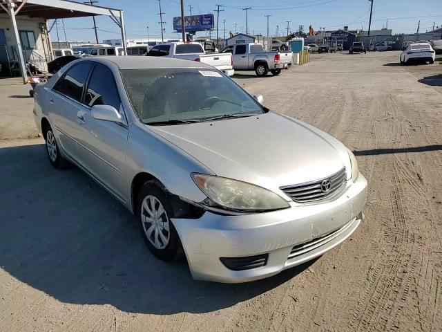 2005 Toyota Camry Le VIN: 4T1BE32K85U046441 Lot: 81892765