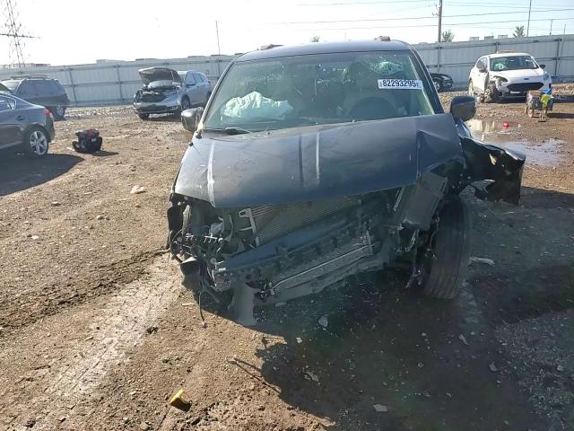 2013 Chrysler Town & Country Touring VIN: 2C4RC1BG3DR566275 Lot: 82293295