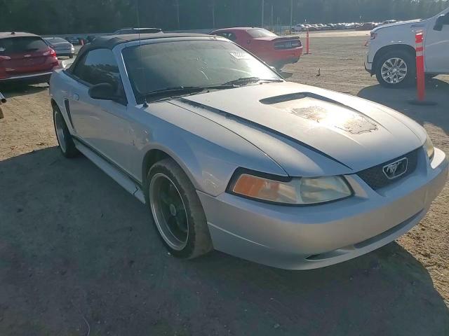 2000 Ford Mustang VIN: 1FAFP4441YF128921 Lot: 85824925