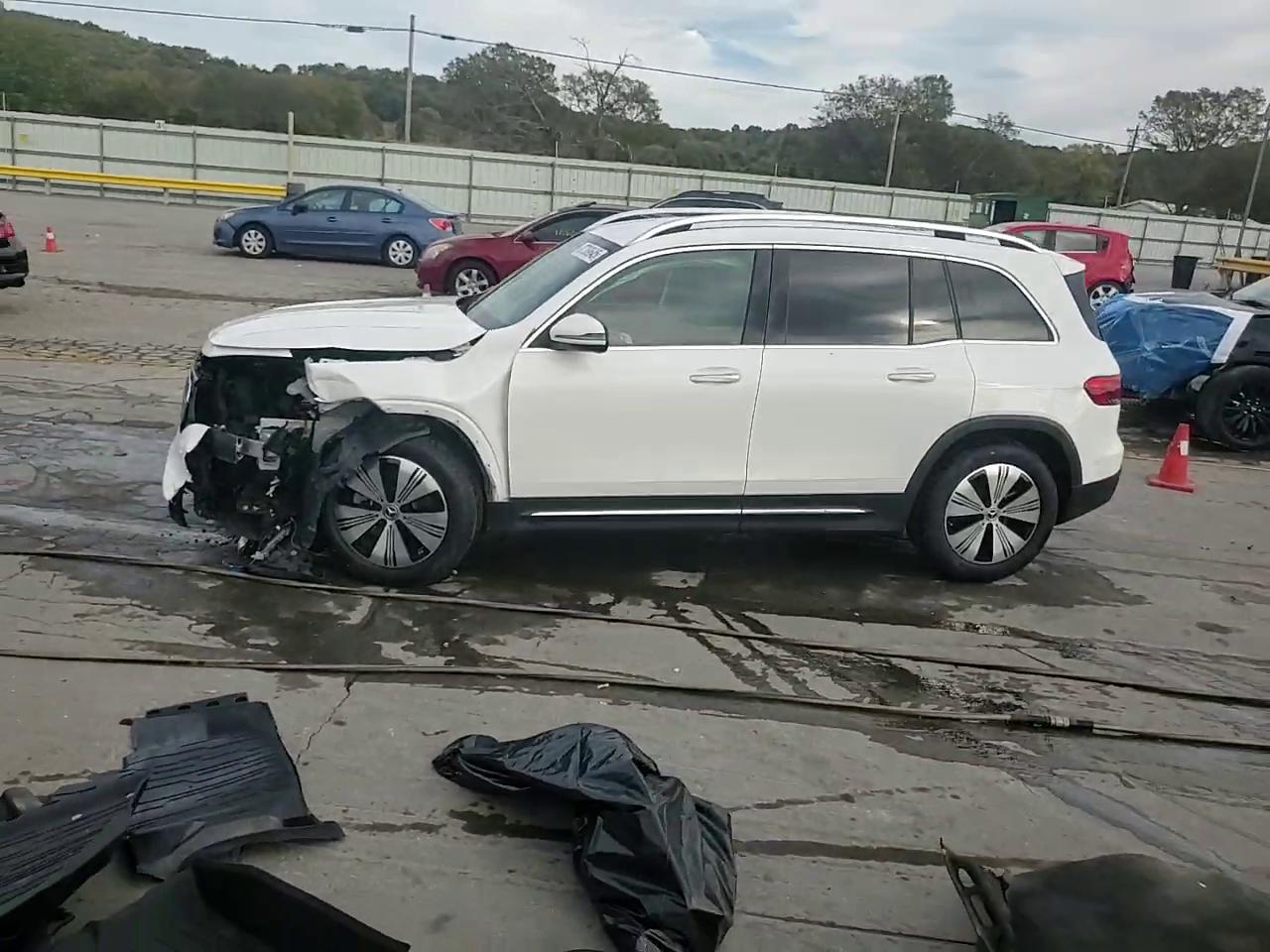 Фото: W1N9M0KB8PN067042