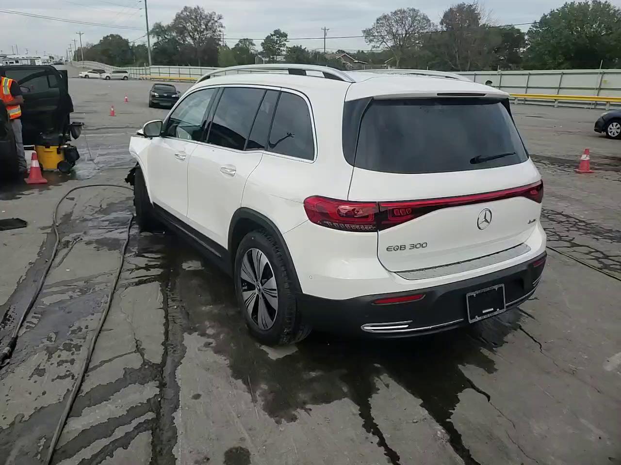 Фото: W1N9M0KB8PN067042