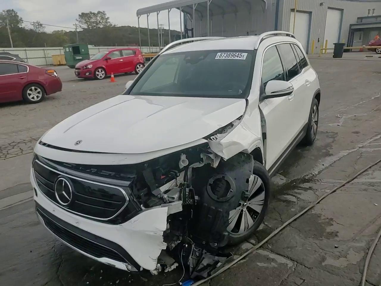 Фото: W1N9M0KB8PN067042