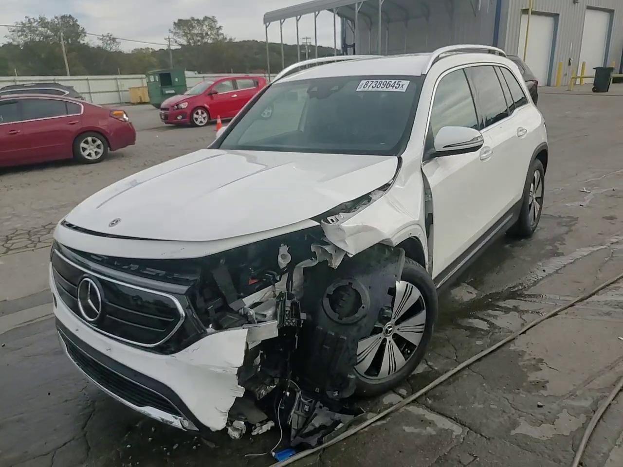 Фото: W1N9M0KB8PN067042