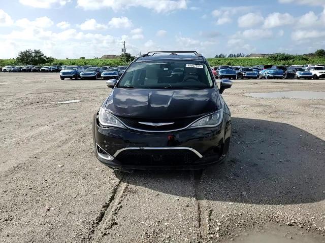 2017 Chrysler Pacifica Limited VIN: 2C4RC1GG6HR636253 Lot: 85107155