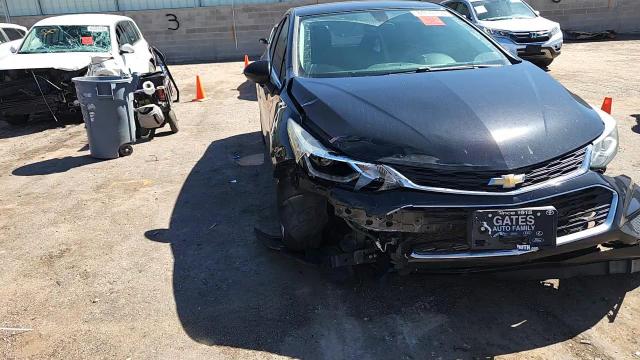 2017 Chevrolet Cruze Lt VIN: 1G1BE5SM7H7122633 Lot: 84472755