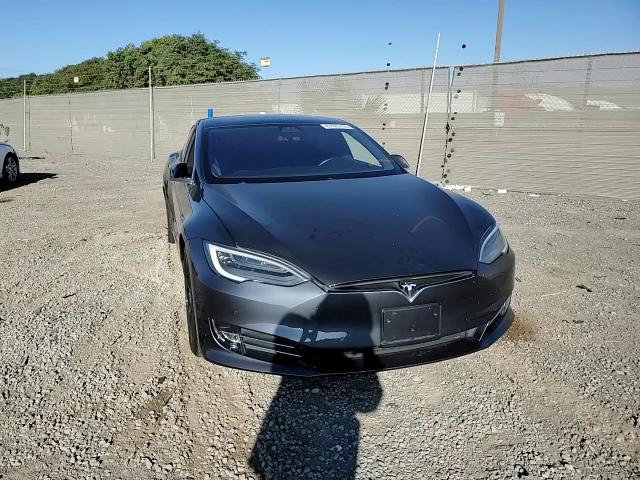 2018 Tesla Model S VIN: 5YJSA1E24JF261561 Lot: 87425155