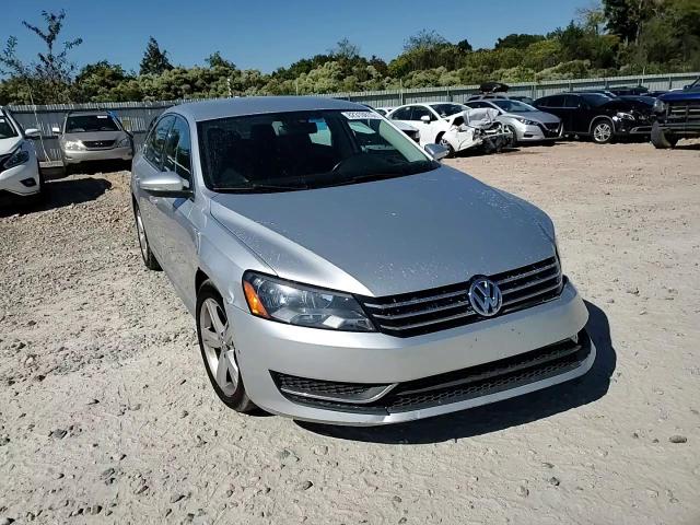 2012 Volkswagen Passat Se VIN: 1VWBP7A35CC100987 Lot: 82310815