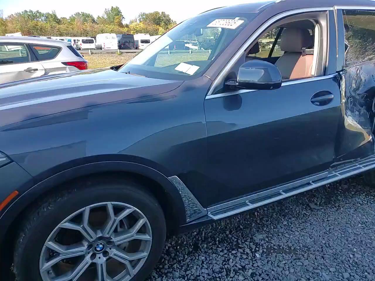 Фото: 5UXCW2C59KL082793