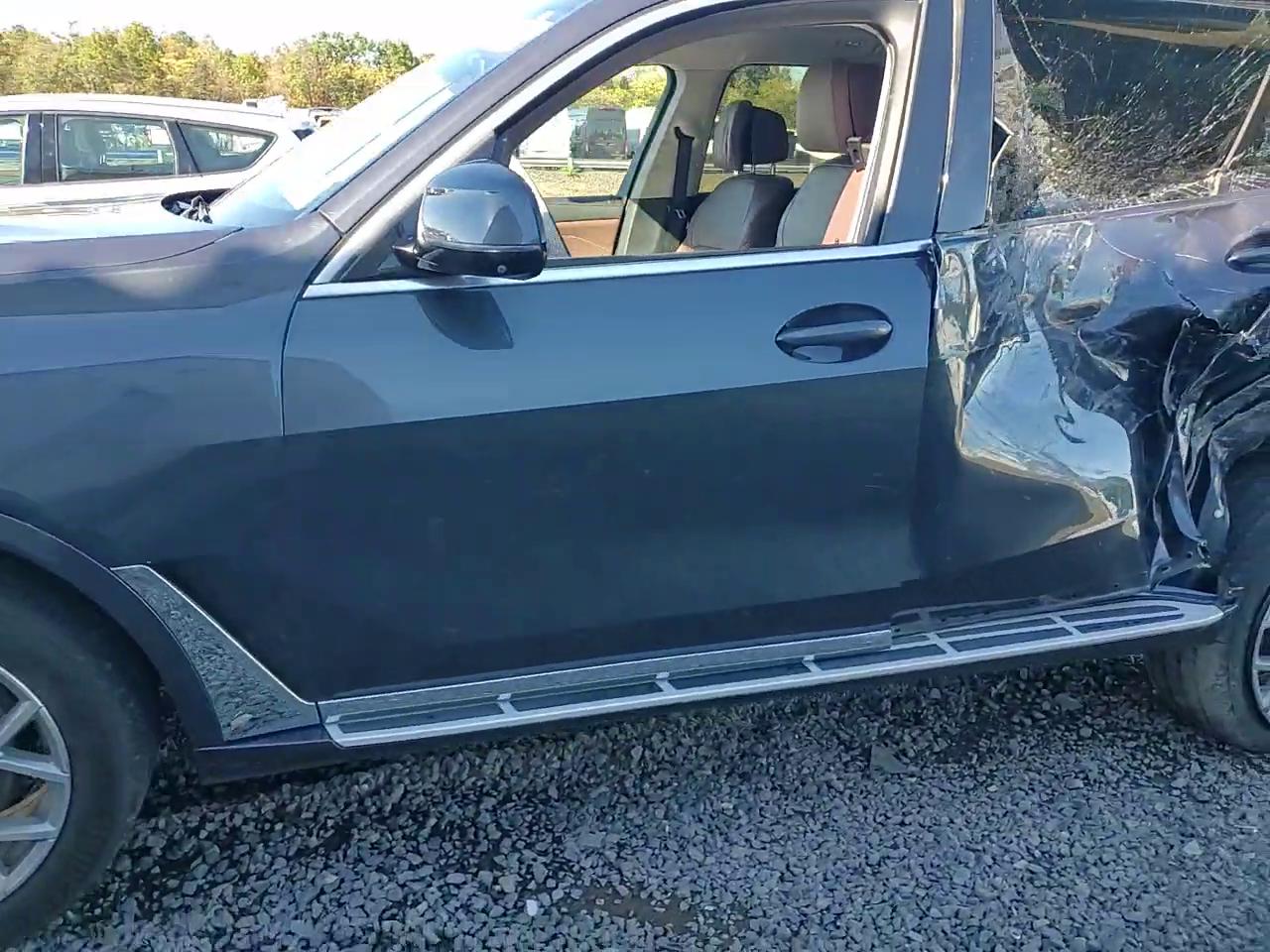 Фото: 5UXCW2C59KL082793