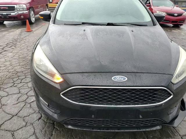 2016 Ford Focus Se VIN: 1FADP3F26GL356460 Lot: 85315415