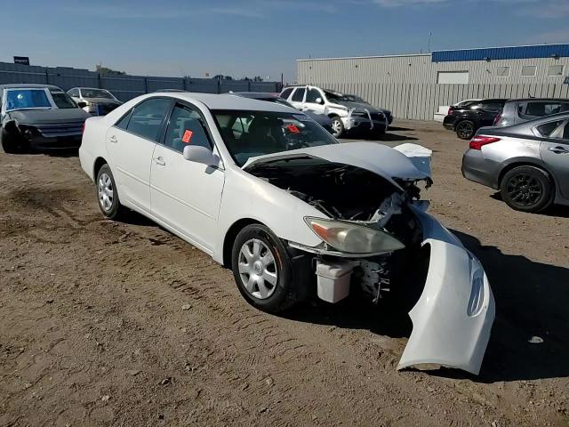 2003 Toyota Camry Le VIN: 4T1BE32K23U186532 Lot: 84928275