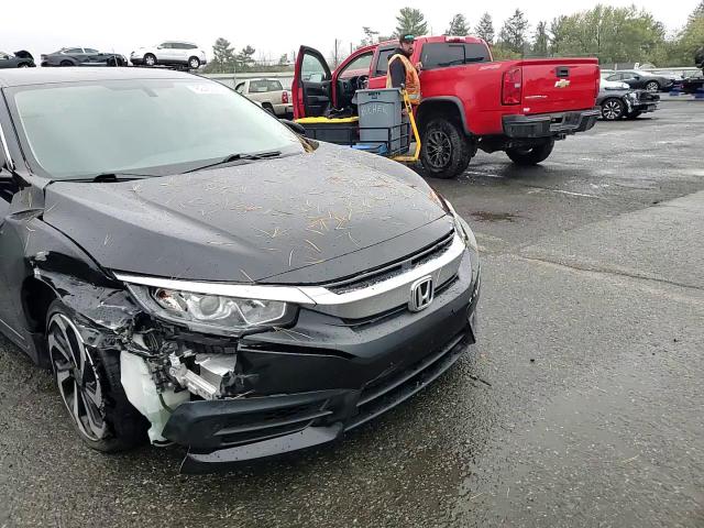 2018 Honda Civic Lx VIN: 19XFC2F58JE206966 Lot: 82453255