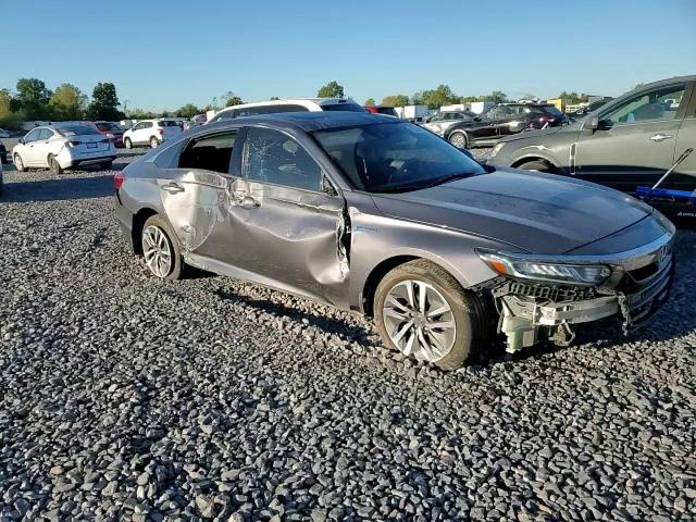 2018 Honda Accord Hybrid Ex VIN: 1HGCV3F43JA008018 Lot: 82210015