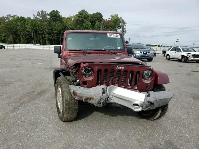 2008 Jeep Wrangler Unlimited Sahara VIN: 1J4GB59158L513329 Lot: 82410405