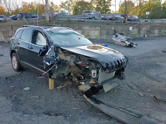 2017 Jeep Cherokee Latitude VIN: 1C4PJMCB4HW521053 Lot: 87251925