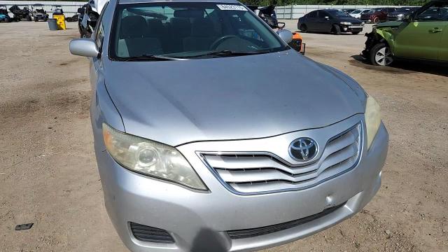 2011 Toyota Camry Base VIN: 4T1BF3EKXBU630487 Lot: 84523115