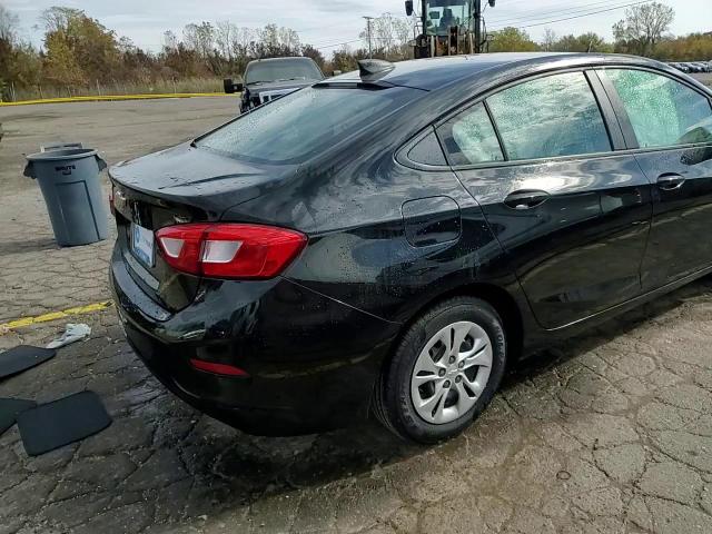 2019 Chevrolet Cruze Ls VIN: 1G1BC5SM0K7135270 Lot: 87255485