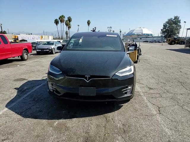 2018 Tesla Model X VIN: 5YJXCAE2XJF113494 Lot: 89547115