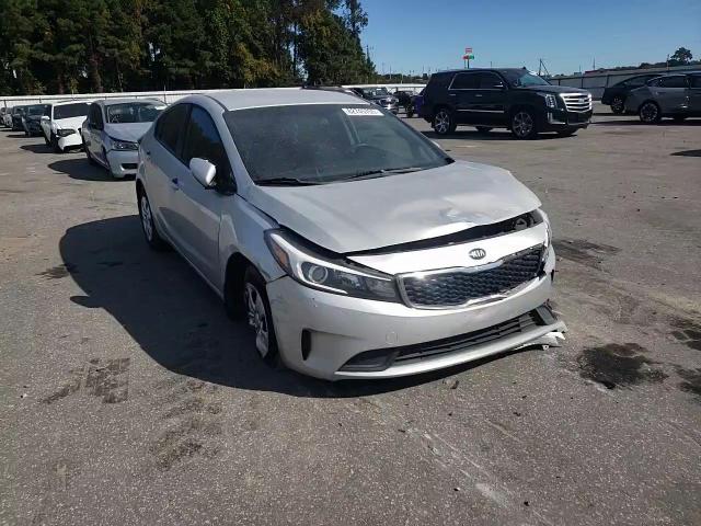 2018 Kia Forte Lx VIN: 3KPFK4A79JE230054 Lot: 82745765