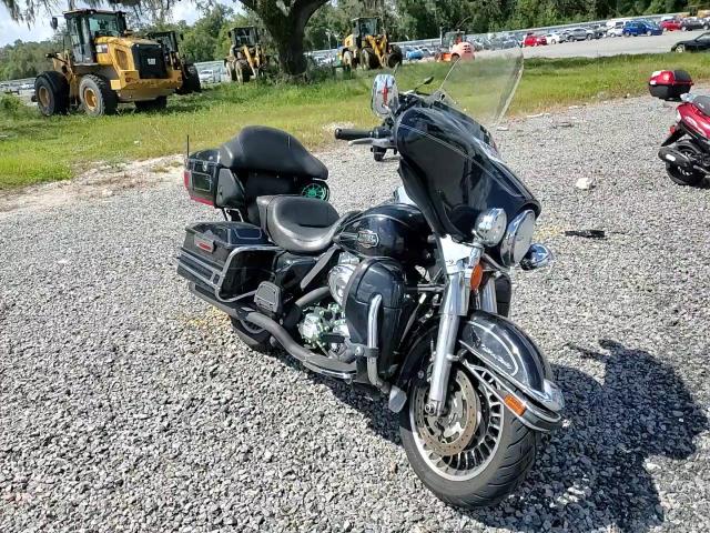 2013 Harley-Davidson Flhtcu Ultra Classic Electra Glide VIN: 1HD1FCM1XDB637428 Lot: 82270395