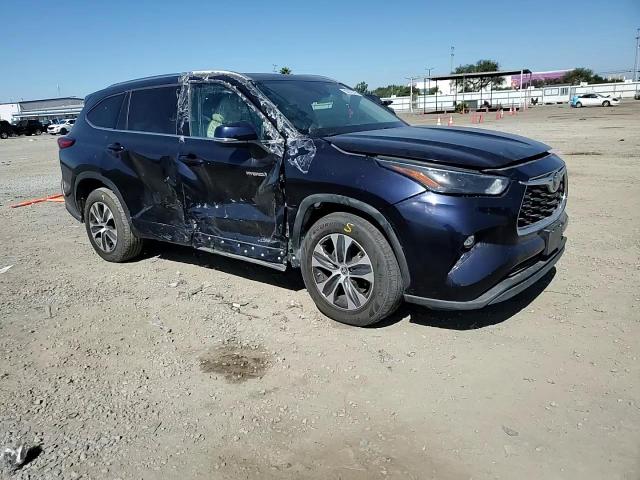2021 Toyota Highlander Hybrid Xle VIN: 5TDGARAH6MS508495 Lot: 82672575