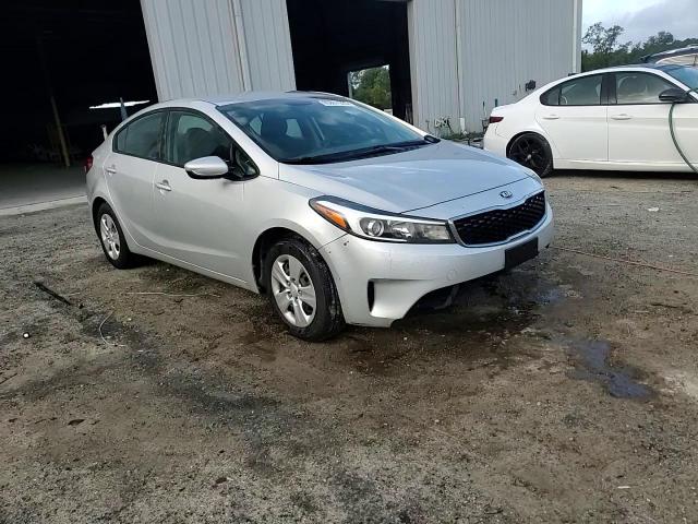2017 Kia Forte Lx VIN: 3KPFK4A73HE117873 Lot: 85867025