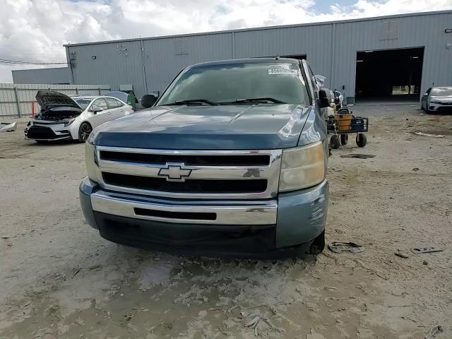 2010 Chevrolet Silverado C1500 Ls VIN: 1GCSCREA9AZ127588 Lot: 85669875
