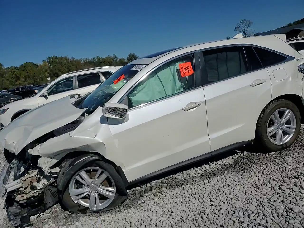 Фото: 5J8TB3H57FL009621