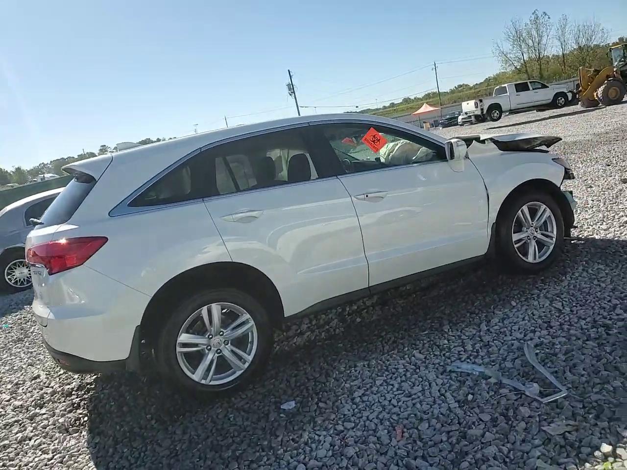 Фото: 5J8TB3H57FL009621