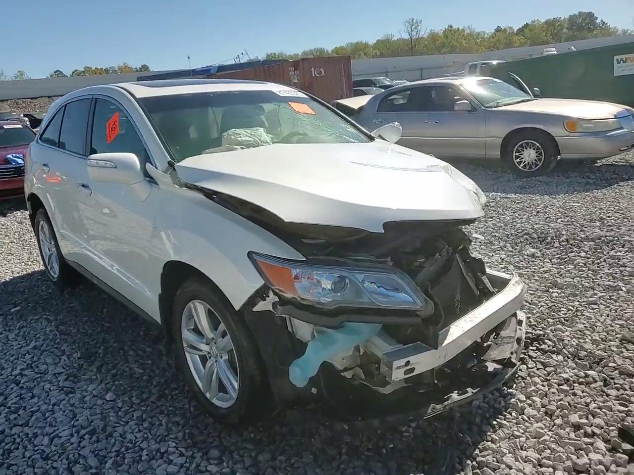 Фото: 5J8TB3H57FL009621