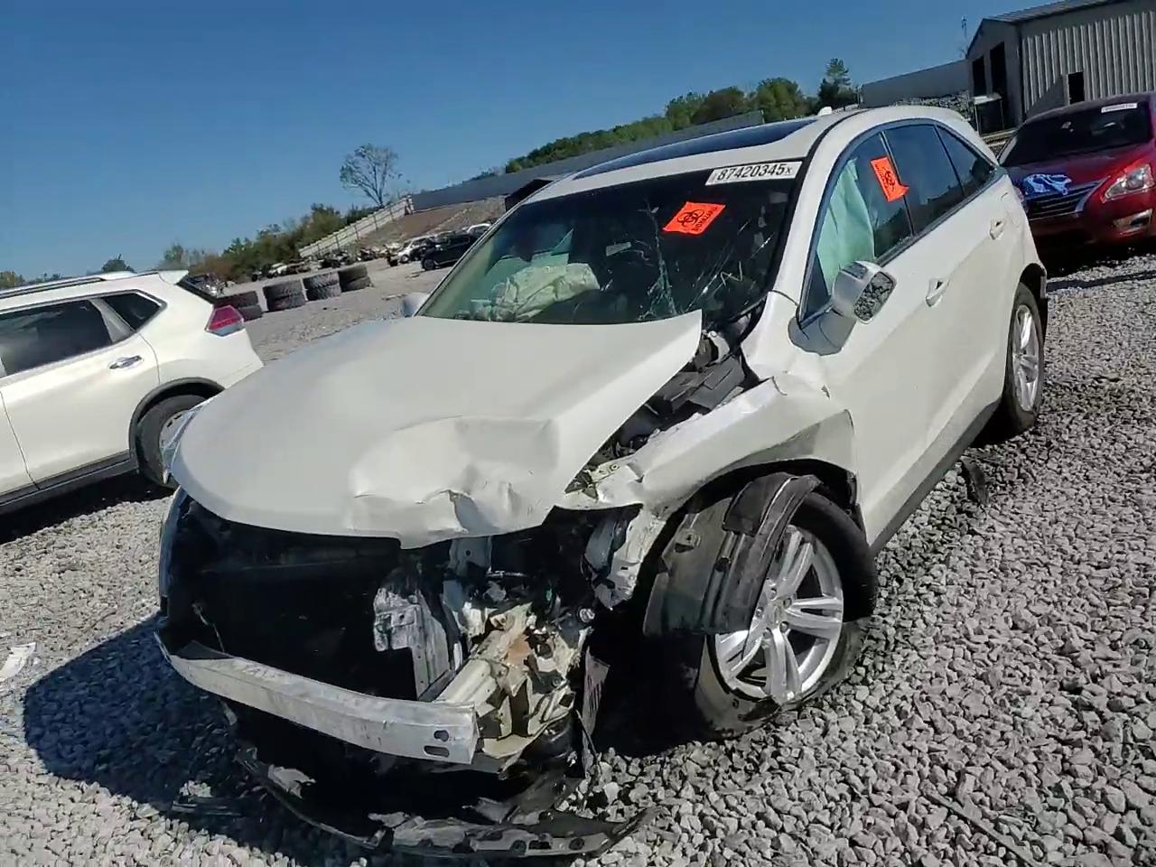 Фото: 5J8TB3H57FL009621