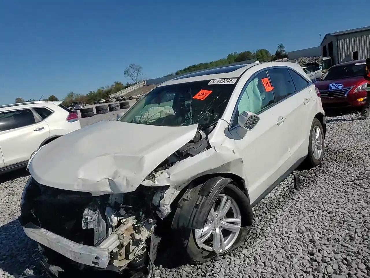 Фото: 5J8TB3H57FL009621