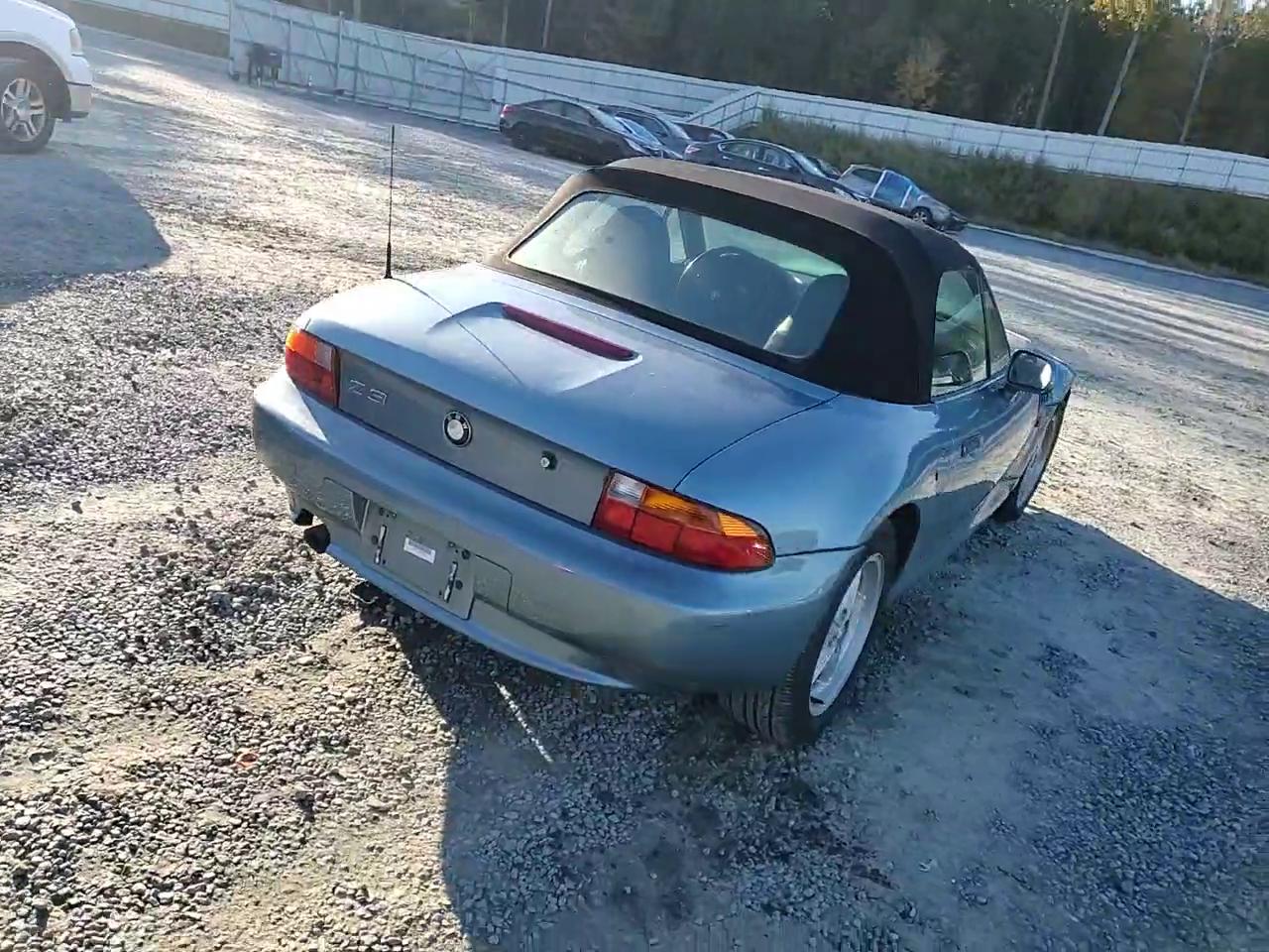 Фото: 4USCH7320TLB69298