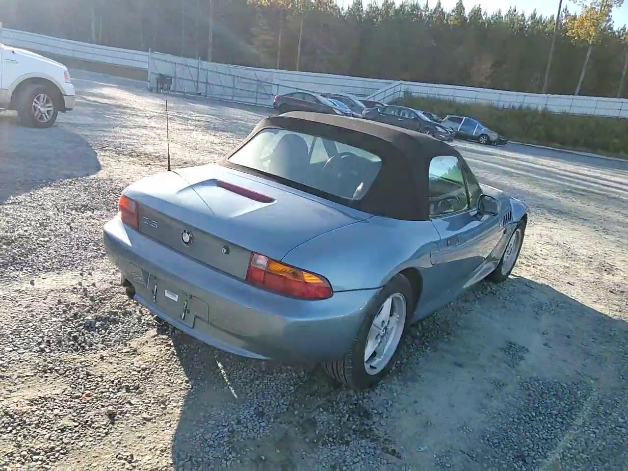 Фото: 4USCH7320TLB69298