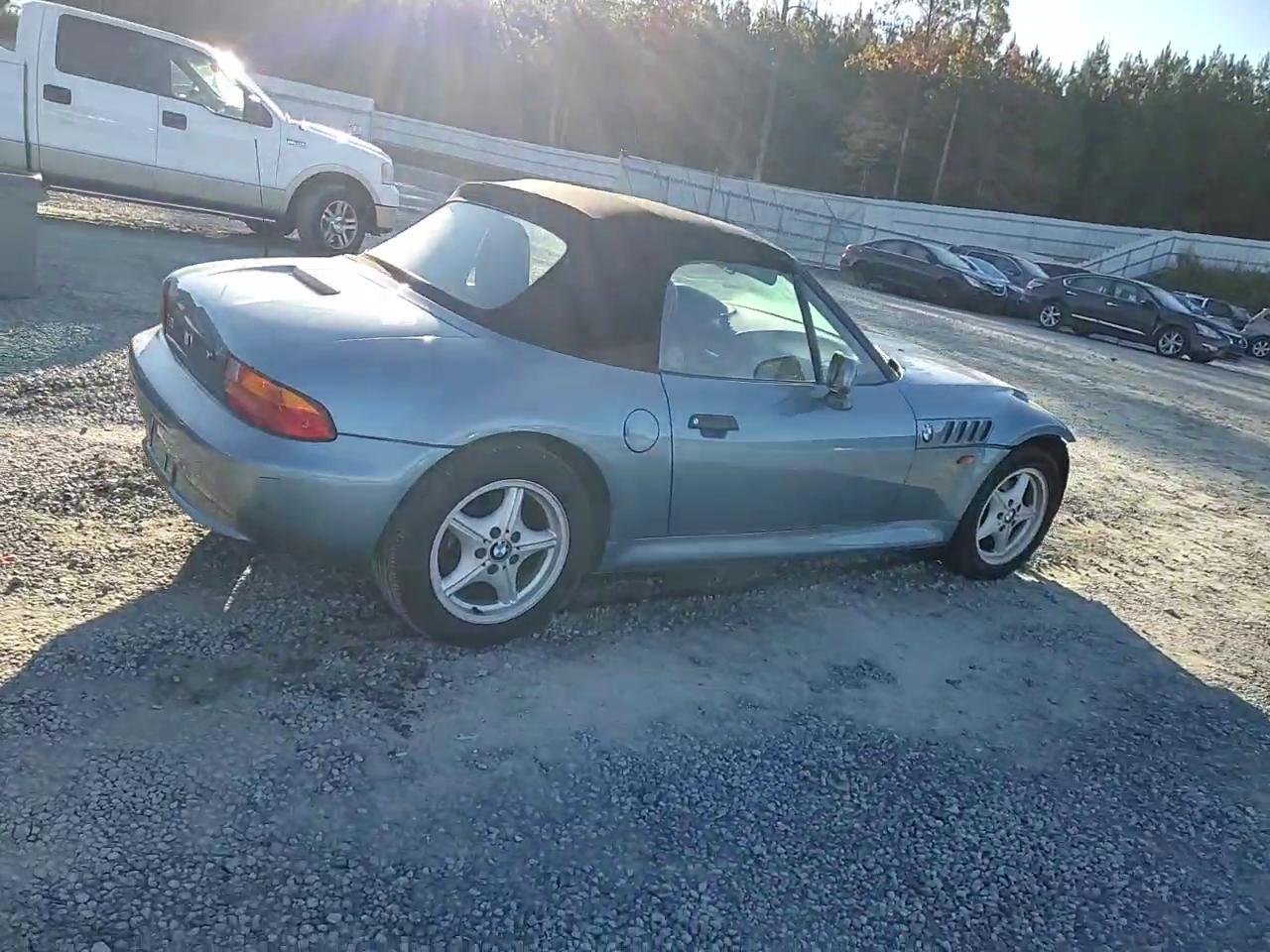 Фото: 4USCH7320TLB69298