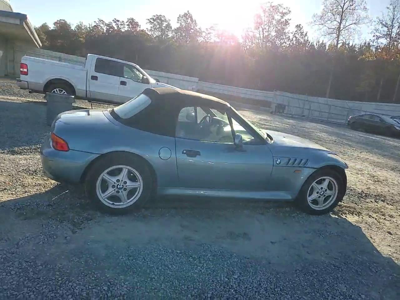 Фото: 4USCH7320TLB69298