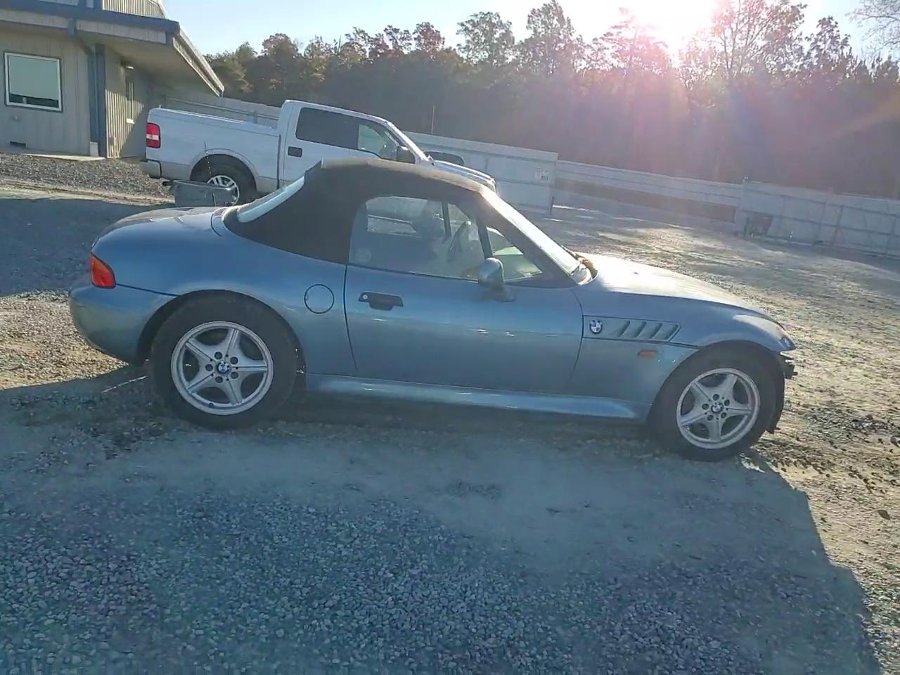 Фото: 4USCH7320TLB69298