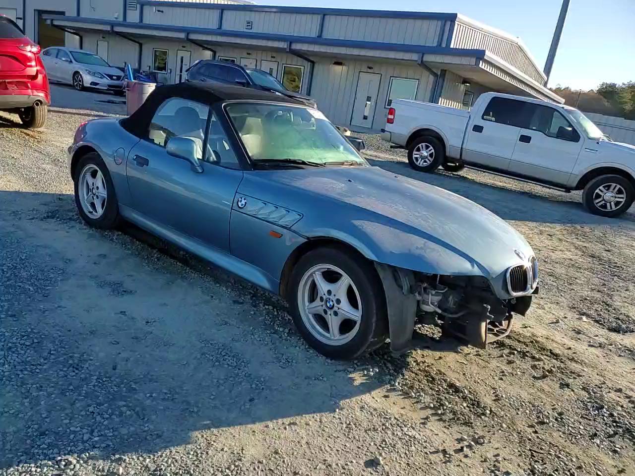 Фото: 4USCH7320TLB69298