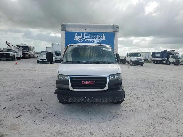 2018 GMC Savana Cutaway G3500 VIN: 7GZ37TCG9JN902205 Lot: 81923935