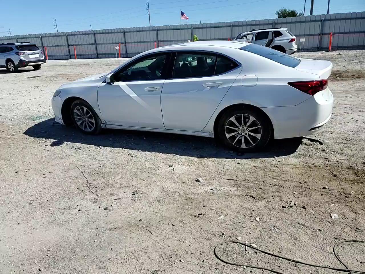 Фото: 19UUB1F56FA004711