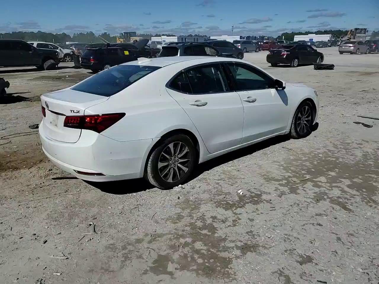 Фото: 19UUB1F56FA004711