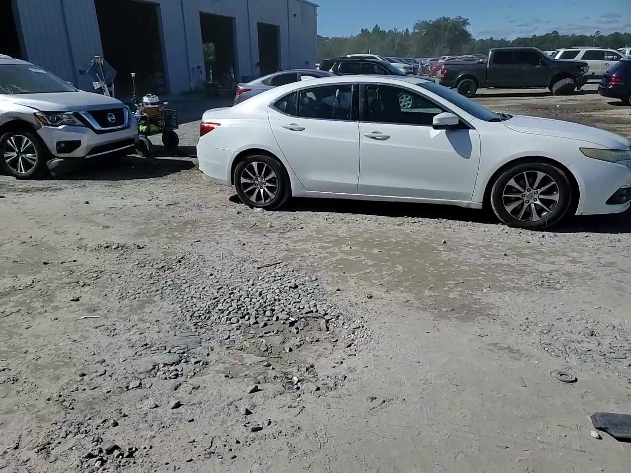 Фото: 19UUB1F56FA004711