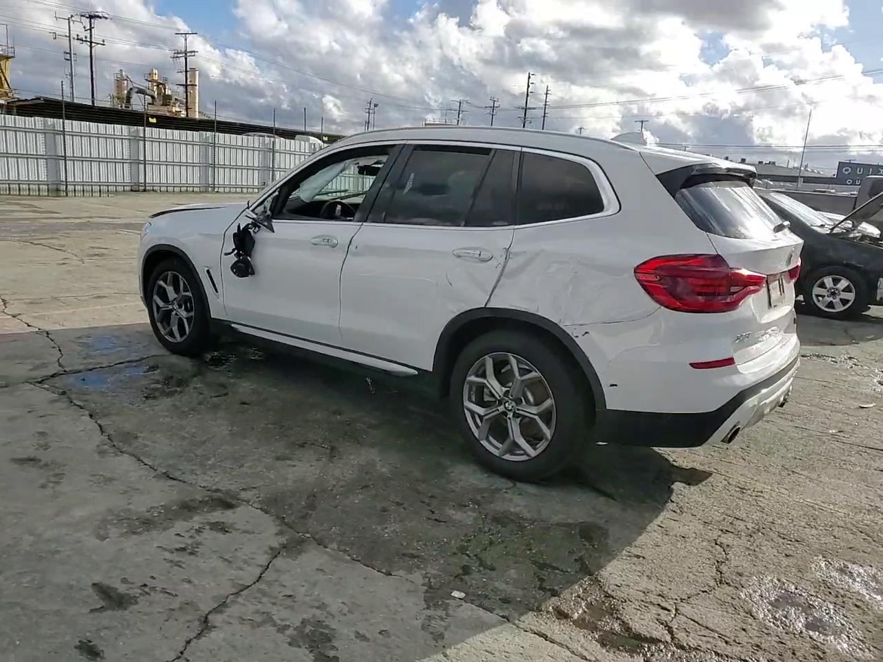 Фото: 5UXTY3C00L9D46229