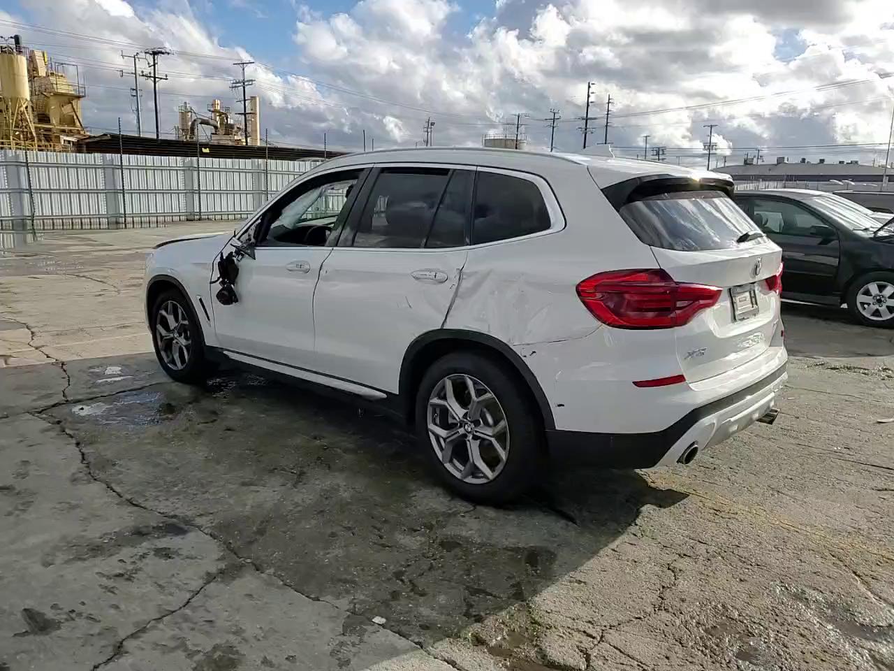 Фото: 5UXTY3C00L9D46229