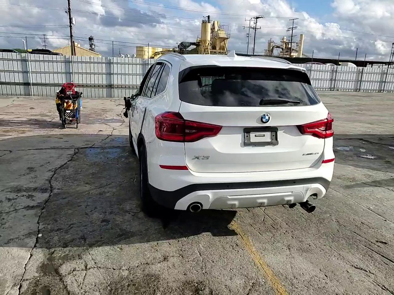 Фото: 5UXTY3C00L9D46229