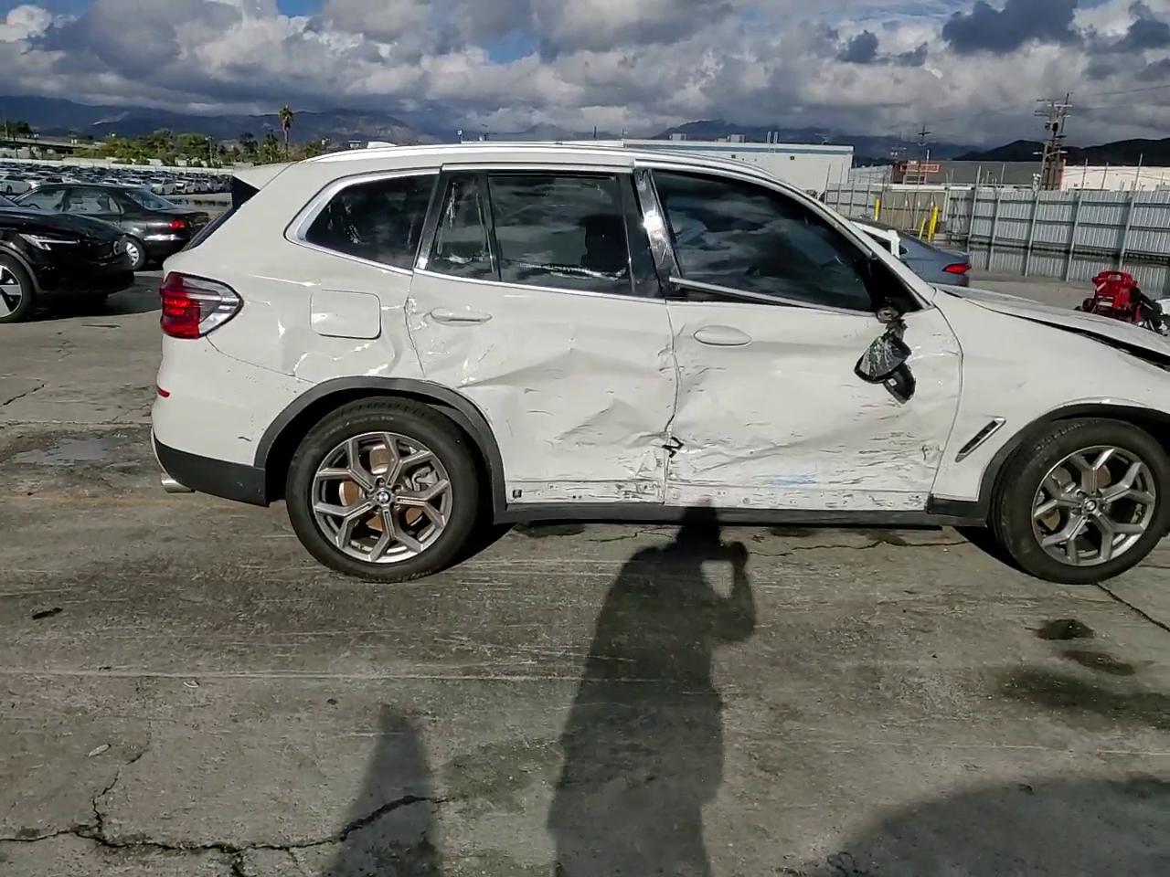 Фото: 5UXTY3C00L9D46229